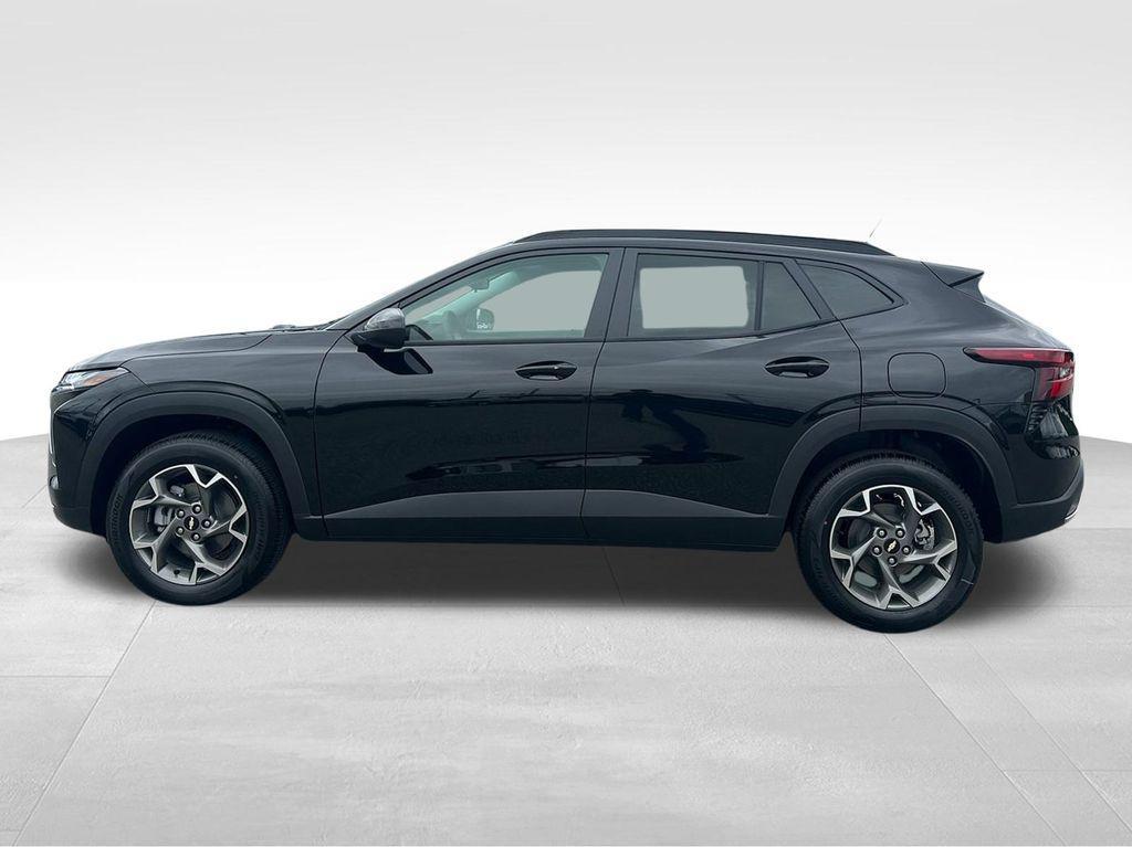 new 2025 Chevrolet Trax car, priced at $24,431
