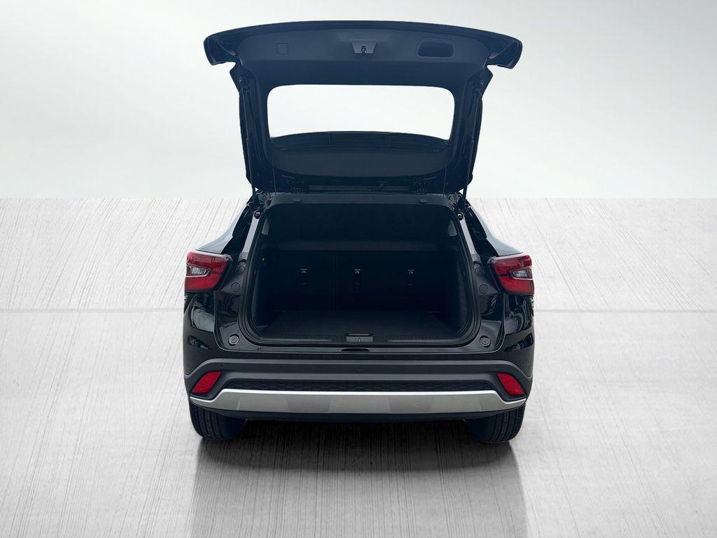 new 2025 Chevrolet Trax car, priced at $24,431