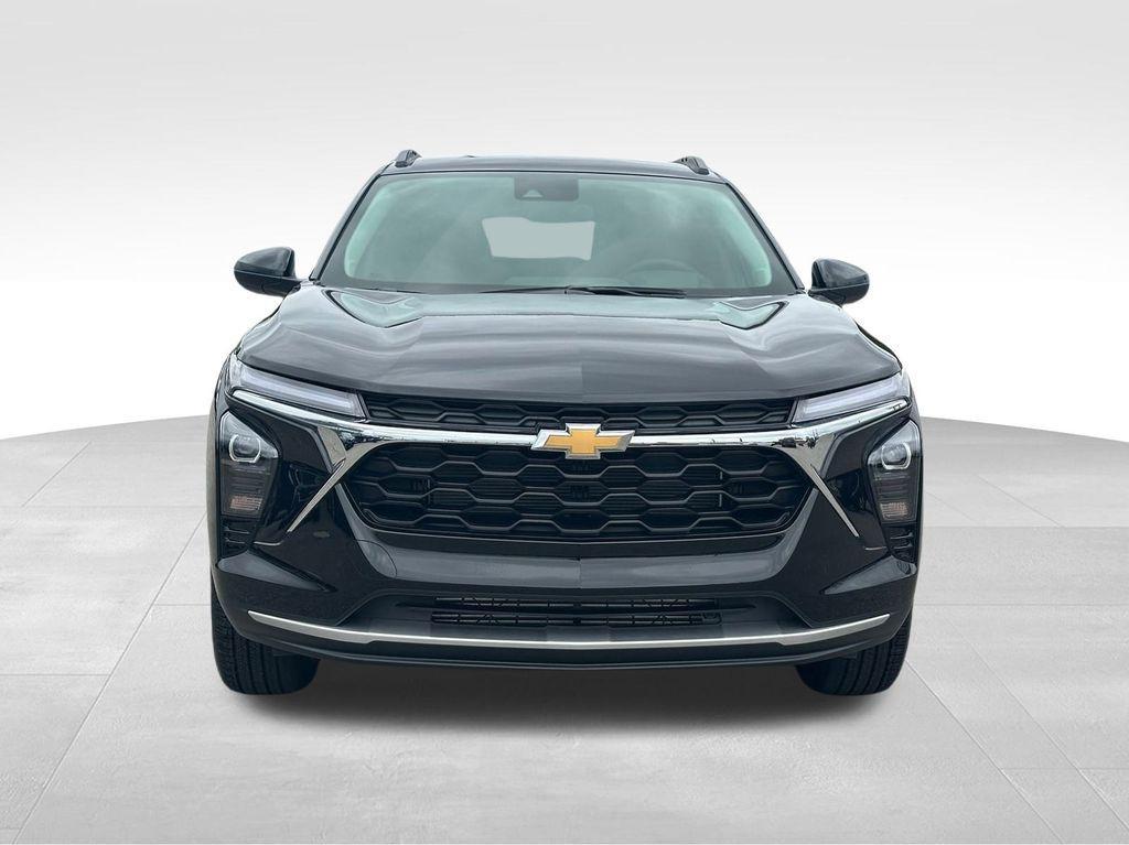 new 2025 Chevrolet Trax car, priced at $24,431