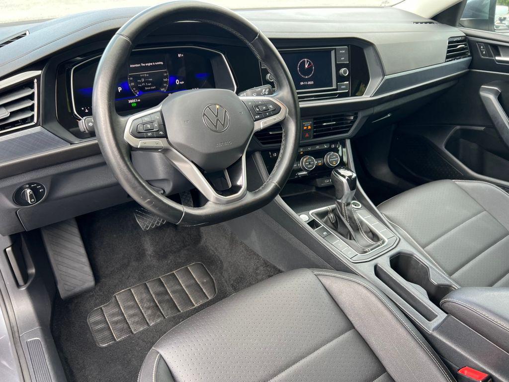 used 2024 Volkswagen Jetta car, priced at $18,995