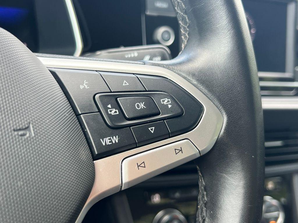 used 2024 Volkswagen Jetta car, priced at $18,995