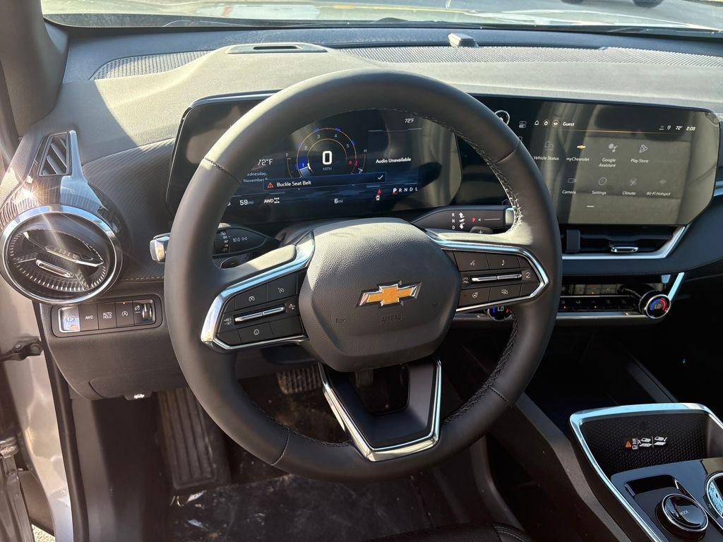 new 2026 Chevrolet Equinox car, priced at $32,440