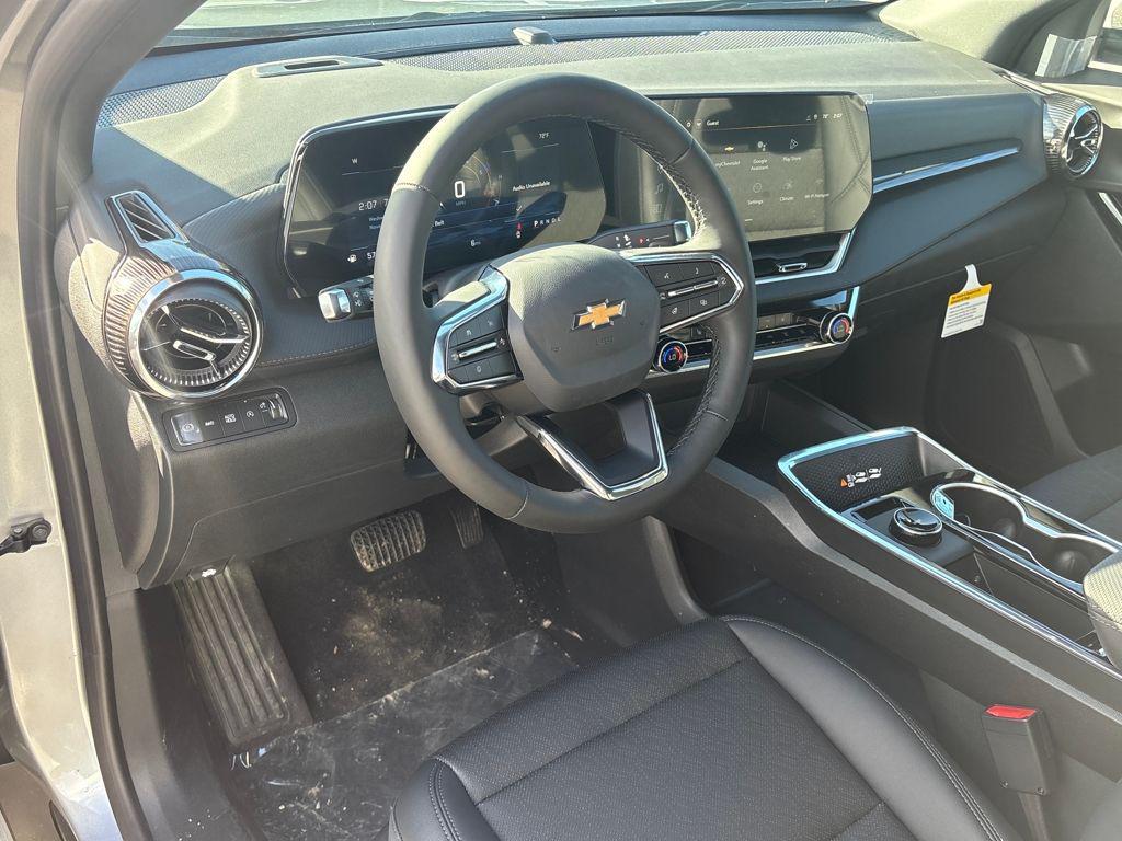 new 2026 Chevrolet Equinox car, priced at $32,440