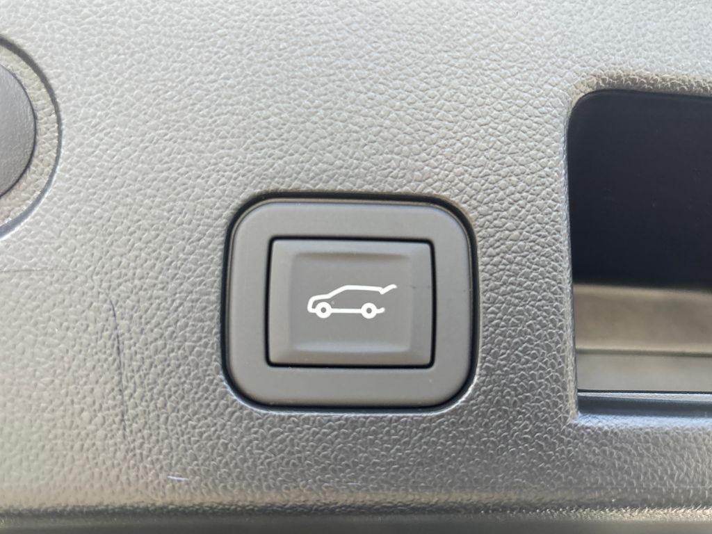 new 2026 Chevrolet Equinox car, priced at $32,440