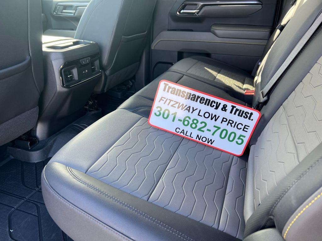 used 2024 Chevrolet Silverado 1500 car, priced at $53,595