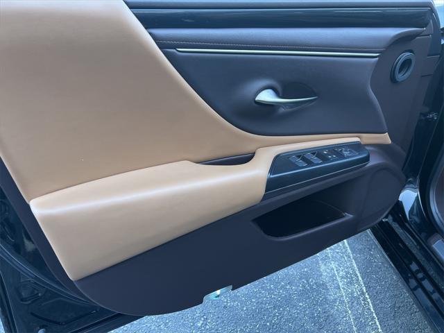 used 2021 Lexus ES 350 car, priced at $28,995