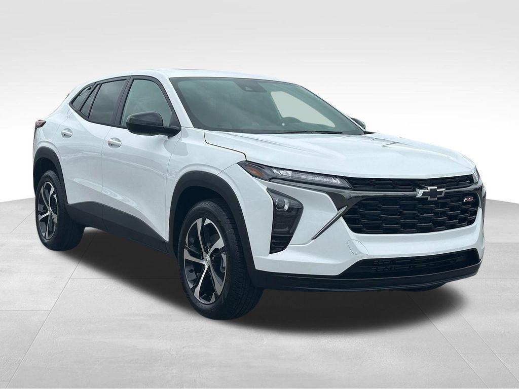 new 2025 Chevrolet Trax car, priced at $24,316
