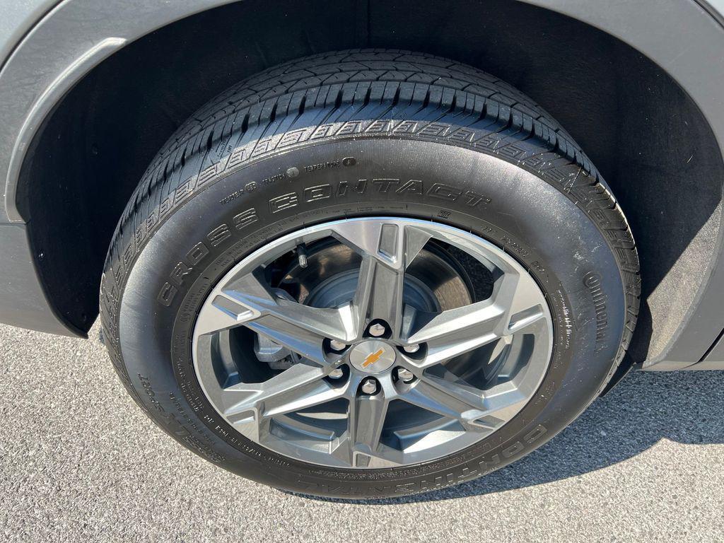 used 2025 Chevrolet Blazer car, priced at $31,595