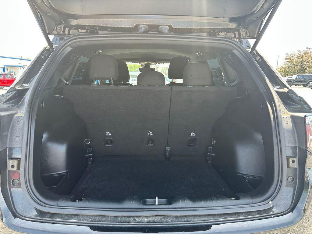 used 2023 Jeep Compass car, priced at $19,995