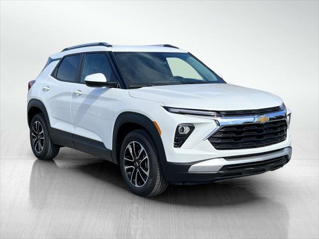 new 2025 Chevrolet TrailBlazer car, priced at $27,520