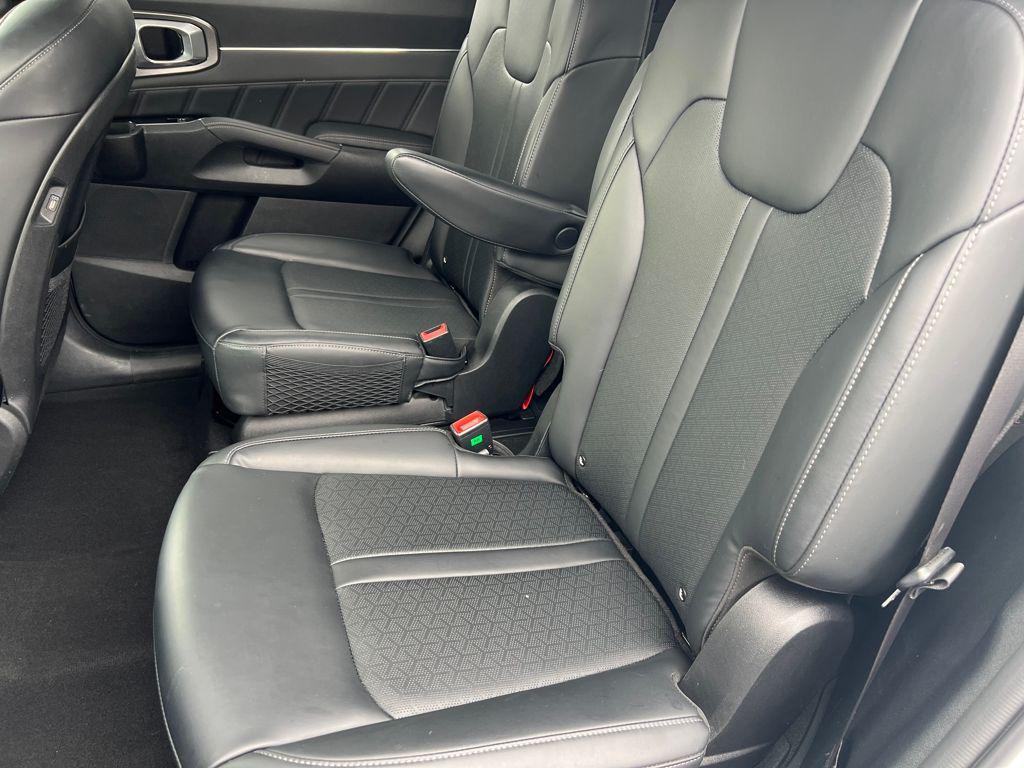 used 2022 Kia Sorento Plug-In Hybrid car, priced at $20,995