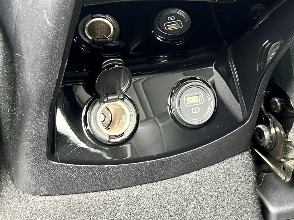 used 2022 Kia Sorento Plug-In Hybrid car, priced at $20,995