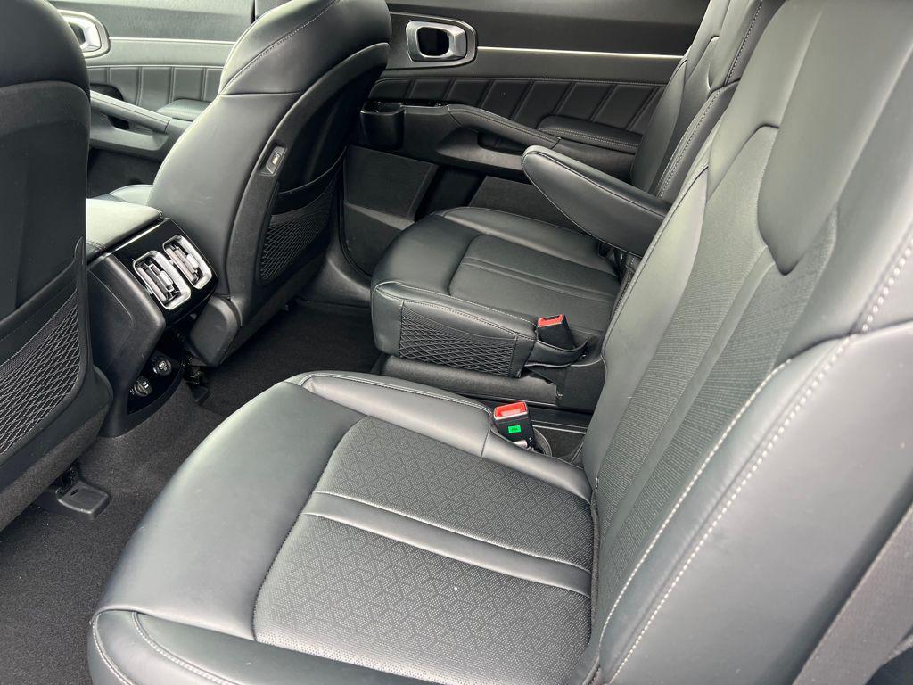 used 2022 Kia Sorento Plug-In Hybrid car, priced at $20,995