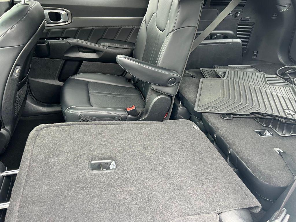 used 2022 Kia Sorento Plug-In Hybrid car, priced at $20,995