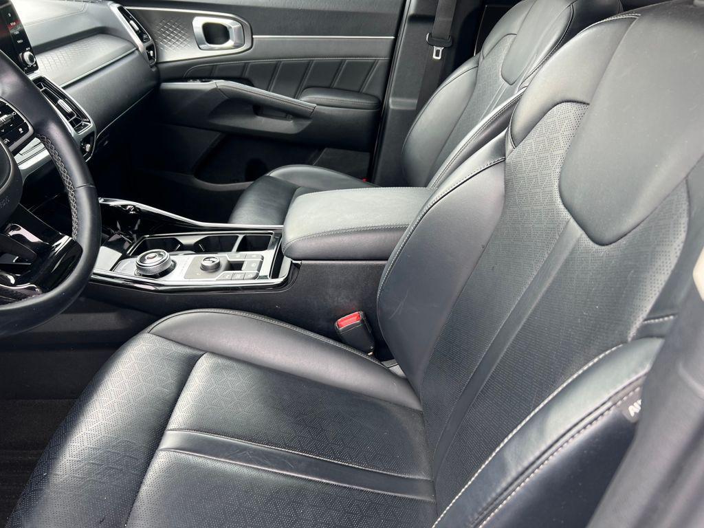 used 2022 Kia Sorento Plug-In Hybrid car, priced at $20,995