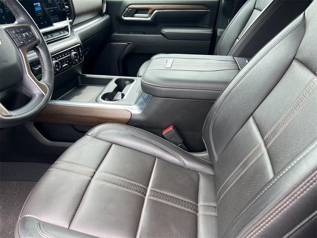 used 2024 Chevrolet Silverado 2500 car, priced at $69,495