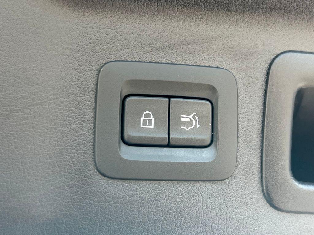 used 2025 Mazda CX-90 car, priced at $37,995