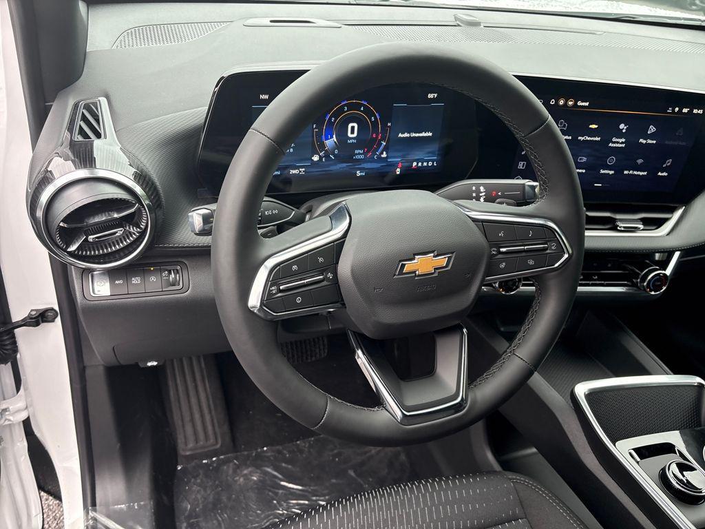 new 2026 Chevrolet Equinox car, priced at $32,620