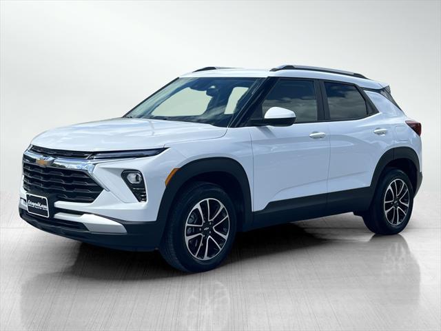 used 2025 Chevrolet TrailBlazer car, priced at $28,495