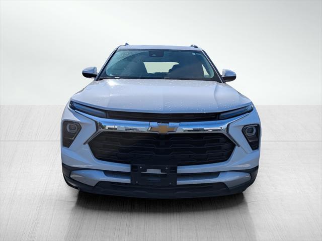 used 2025 Chevrolet TrailBlazer car, priced at $28,495