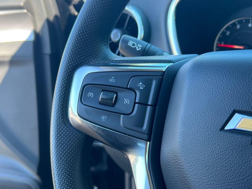 used 2025 Chevrolet Blazer car, priced at $31,495