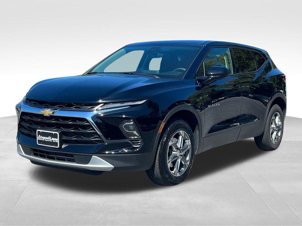 used 2025 Chevrolet Blazer car, priced at $31,495