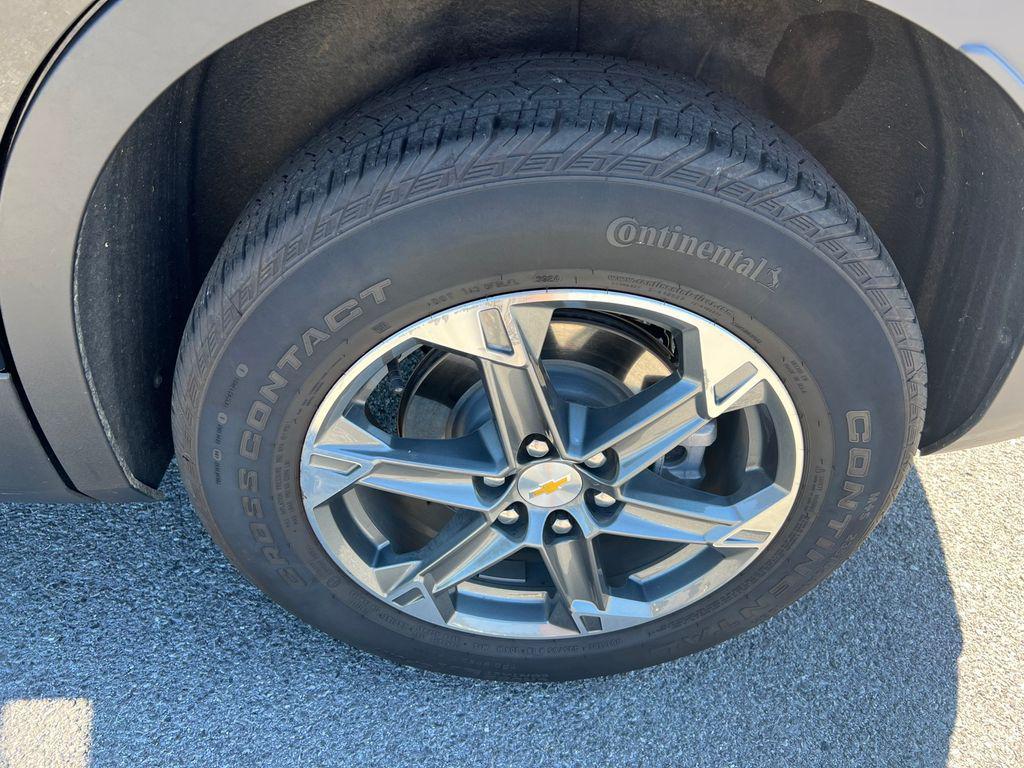 used 2025 Chevrolet Blazer car, priced at $31,495