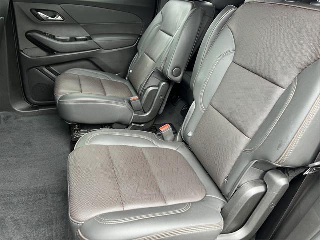 used 2023 Chevrolet Traverse car, priced at $37,995