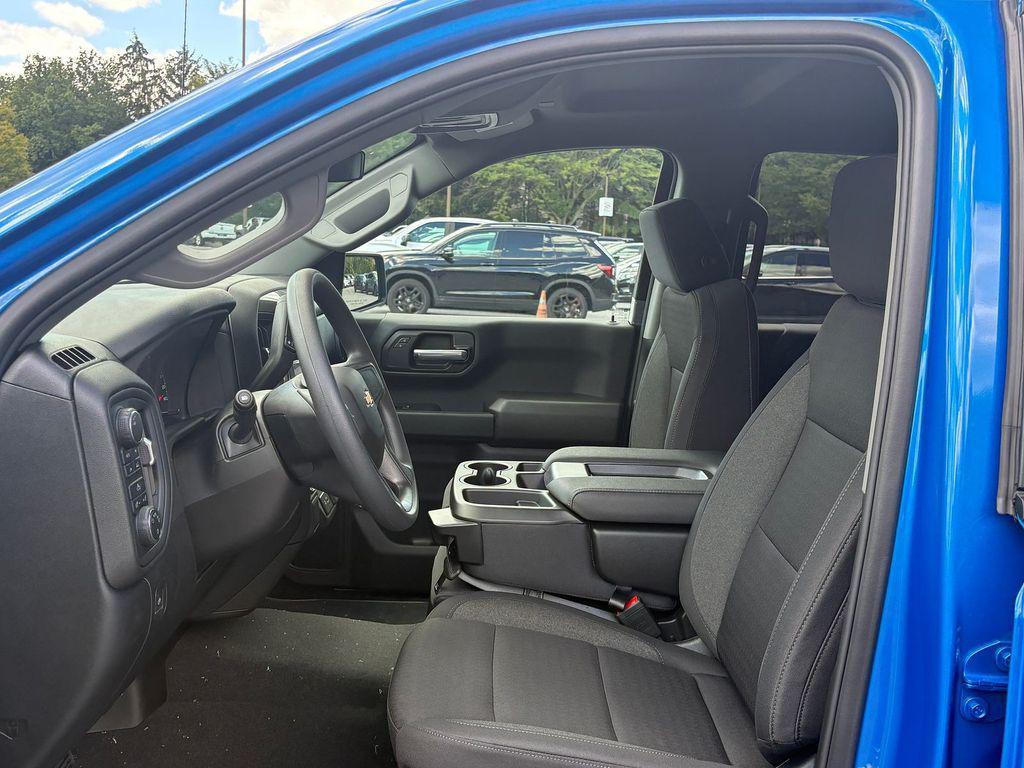 new 2026 Chevrolet Silverado 1500 car, priced at $45,560