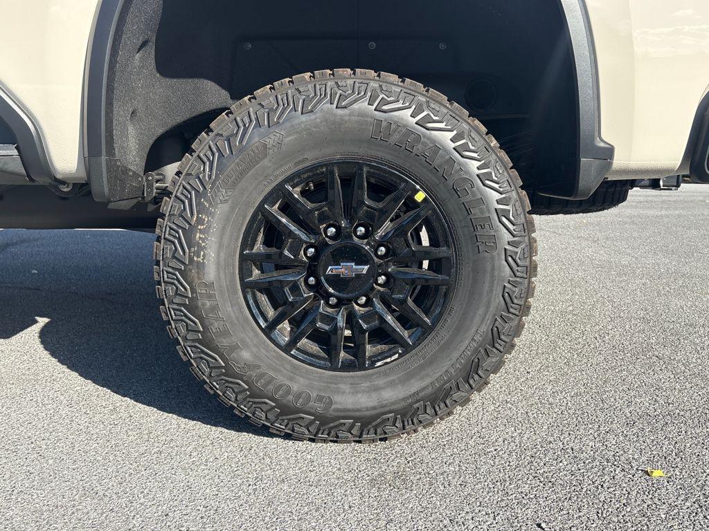 new 2026 Chevrolet Silverado 2500 car, priced at $76,087