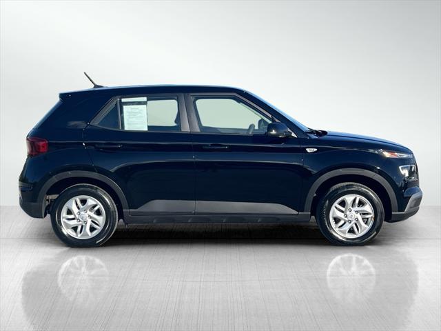 used 2024 Hyundai Venue car, priced at $17,495