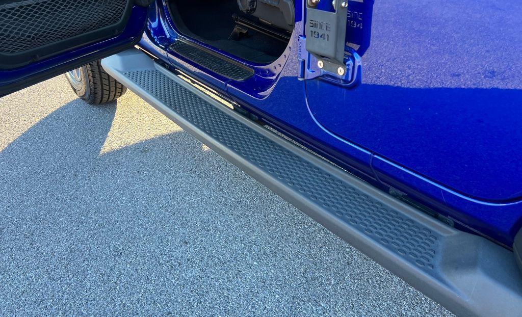 used 2019 Jeep Wrangler Unlimited car, priced at $24,595