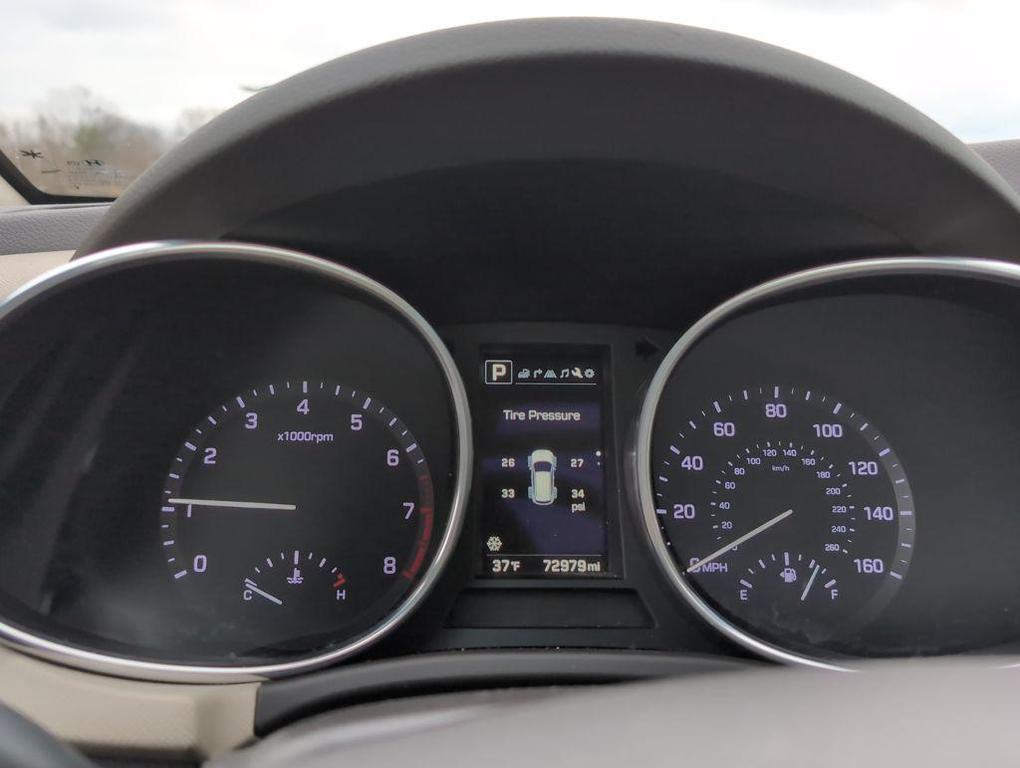 used 2017 Hyundai Santa Fe car, priced at $16,495