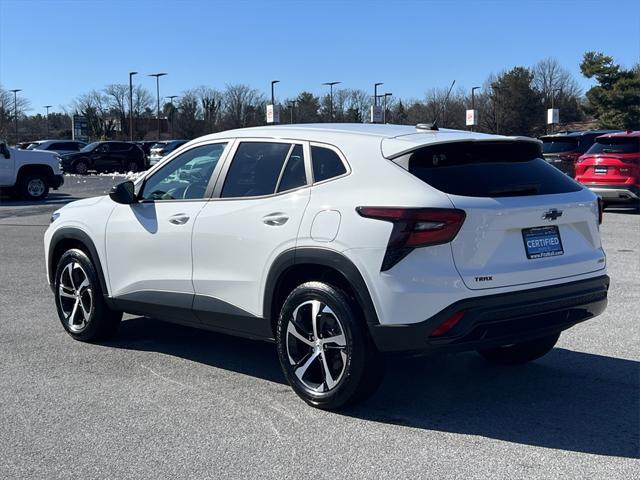 used 2024 Chevrolet Trax car, priced at $21,995