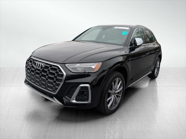 used 2024 Audi SQ5 car, priced at $53,995