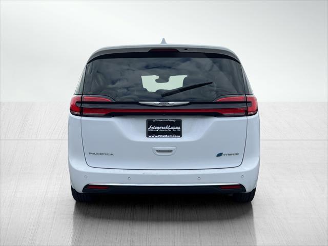 used 2022 Chrysler Pacifica Hybrid car, priced at $24,995