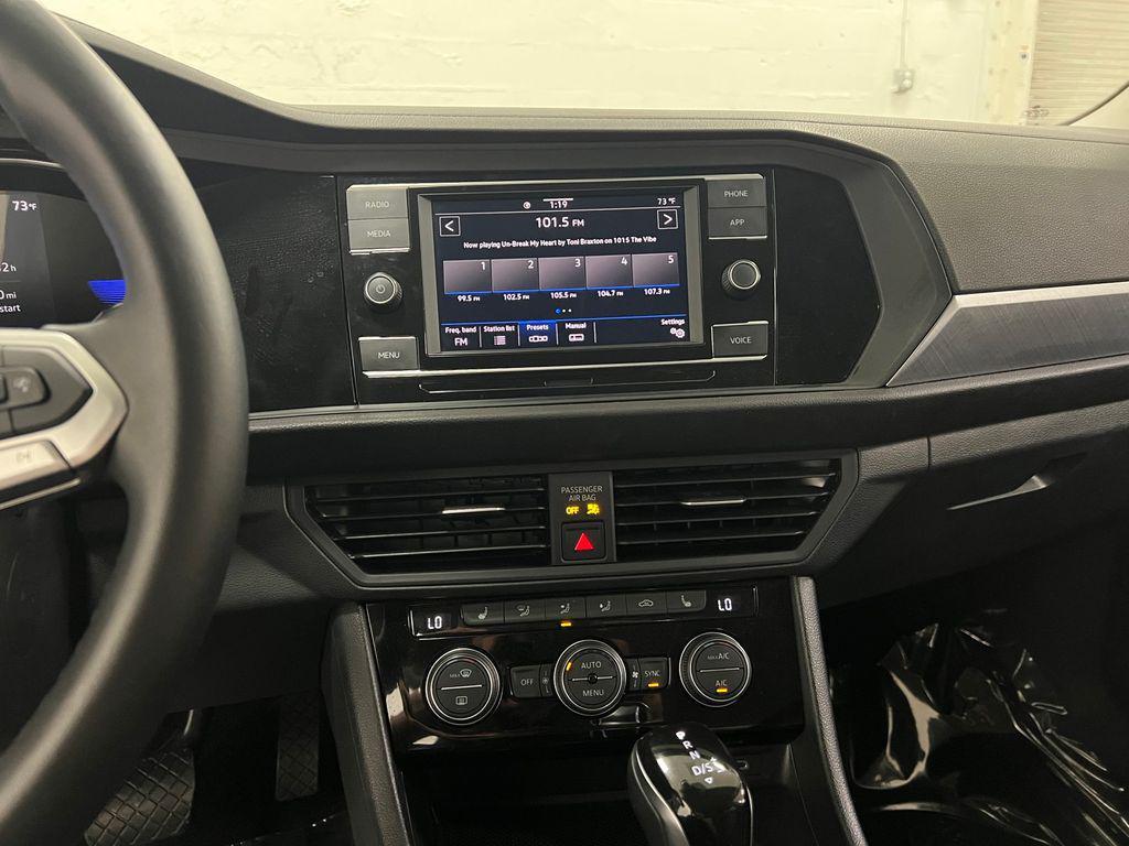 used 2024 Volkswagen Jetta car, priced at $20,995