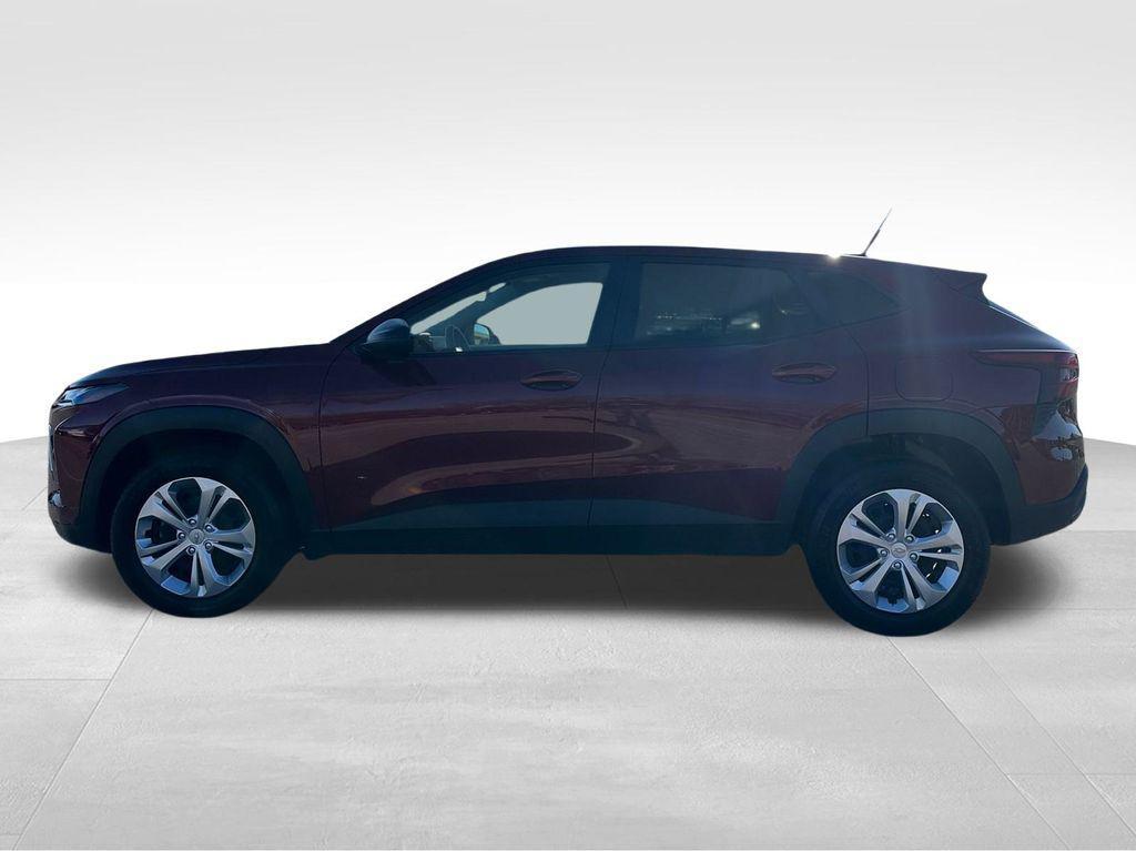 used 2024 Chevrolet Trax car, priced at $18,995