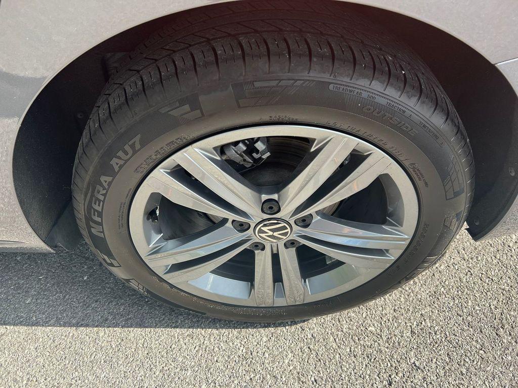 used 2024 Volkswagen Jetta car, priced at $18,995