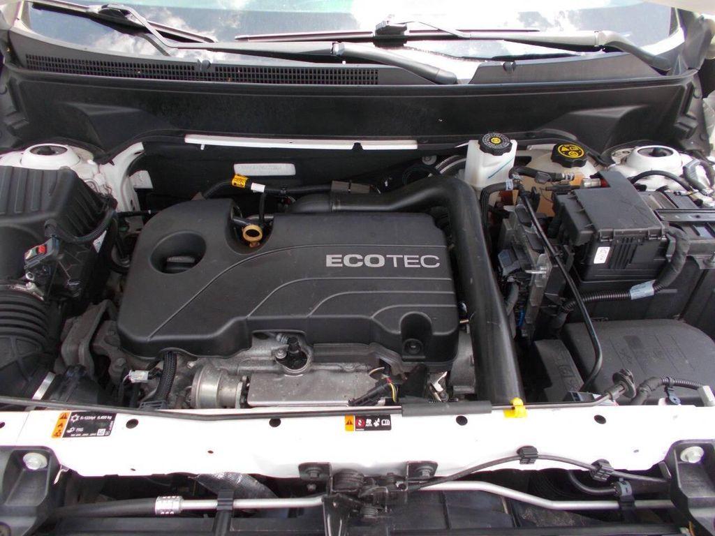 used 2021 Chevrolet Equinox car, priced at $13,995