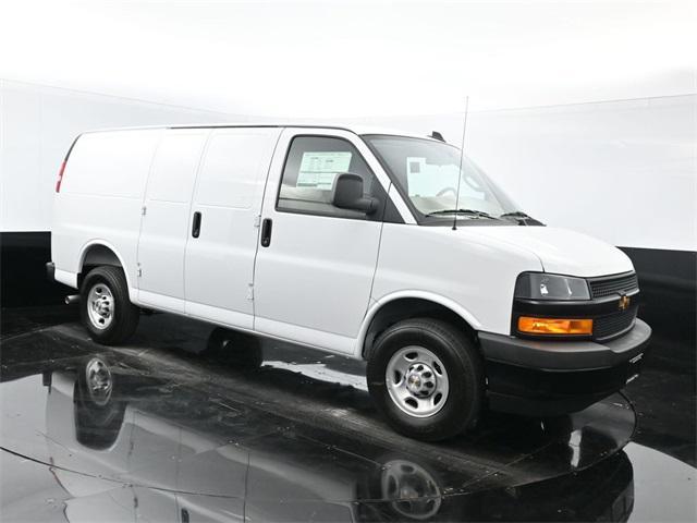 new 2025 Chevrolet Express 2500 car, priced at $45,665