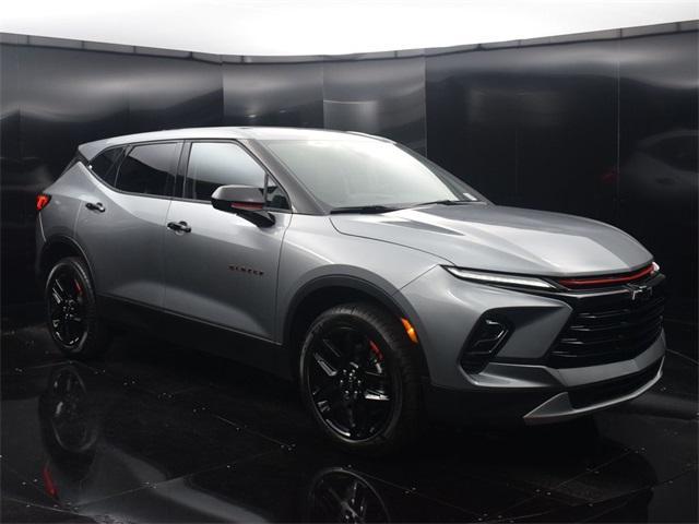 new 2025 Chevrolet Blazer car, priced at $38,690