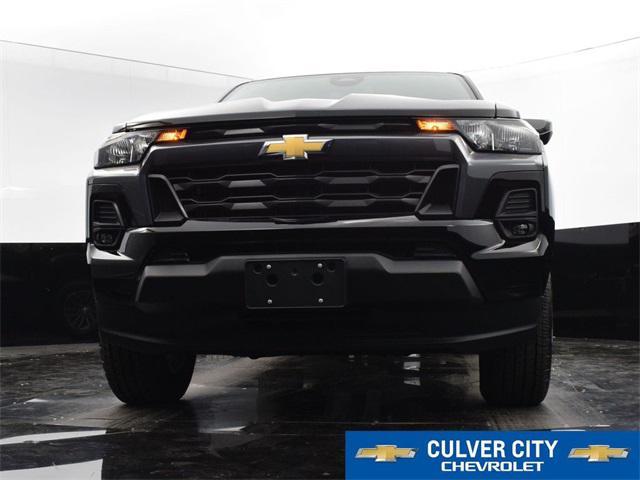 new 2024 Chevrolet Colorado car, priced at $38,470