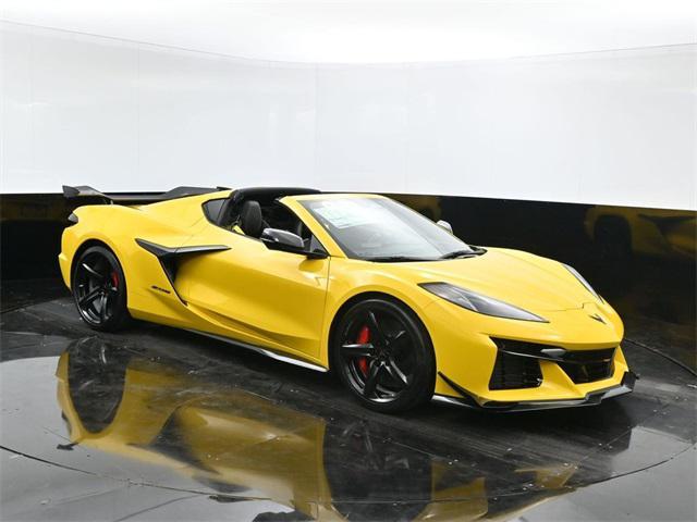 new 2025 Chevrolet Corvette car, priced at $172,035