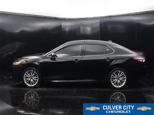 used 2020 Toyota Camry Hybrid car, priced at $25,718