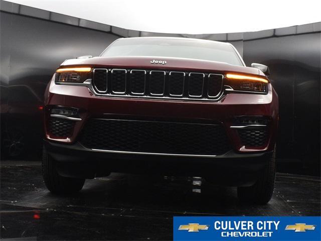 used 2024 Jeep Grand Cherokee car, priced at $39,952