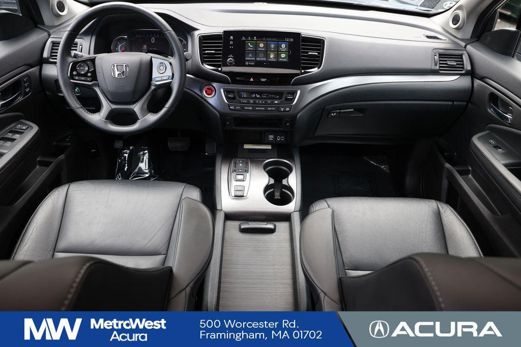 used 2022 Honda Pilot car, priced at $34,288