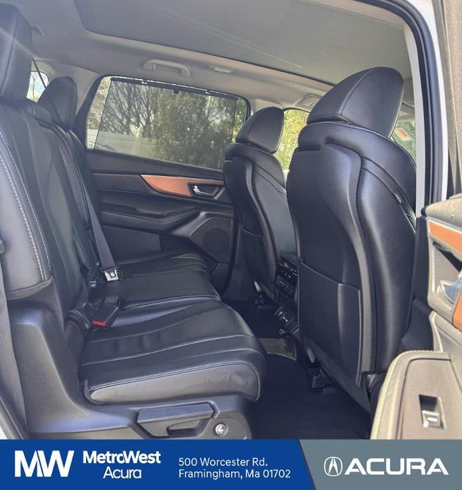 used 2022 Acura MDX car, priced at $35,999