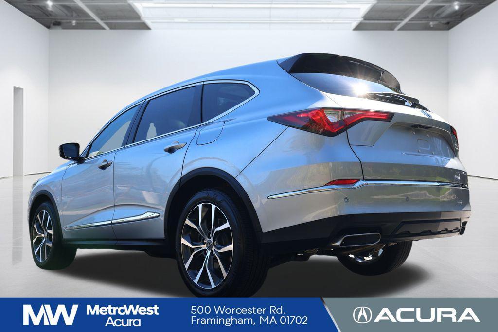 used 2023 Acura MDX car, priced at $43,888