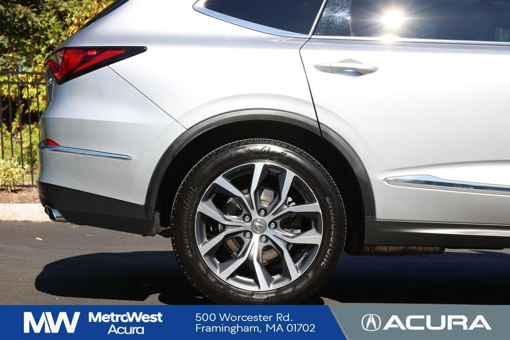 used 2023 Acura MDX car, priced at $43,888